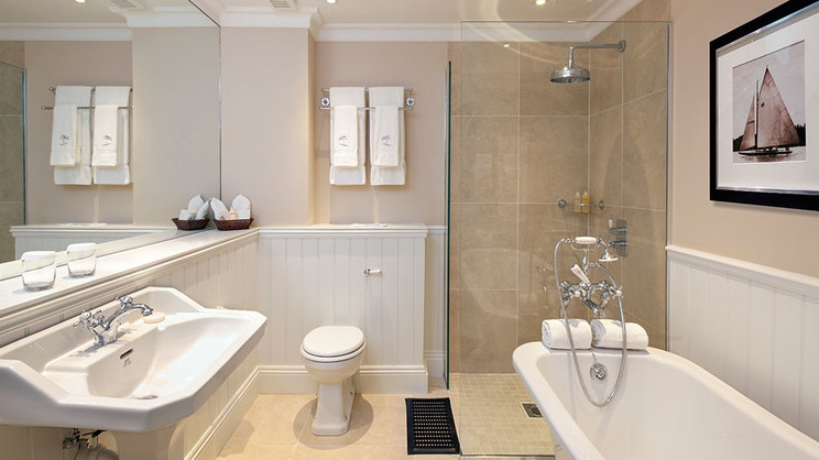 Deluxe Beachfront Room